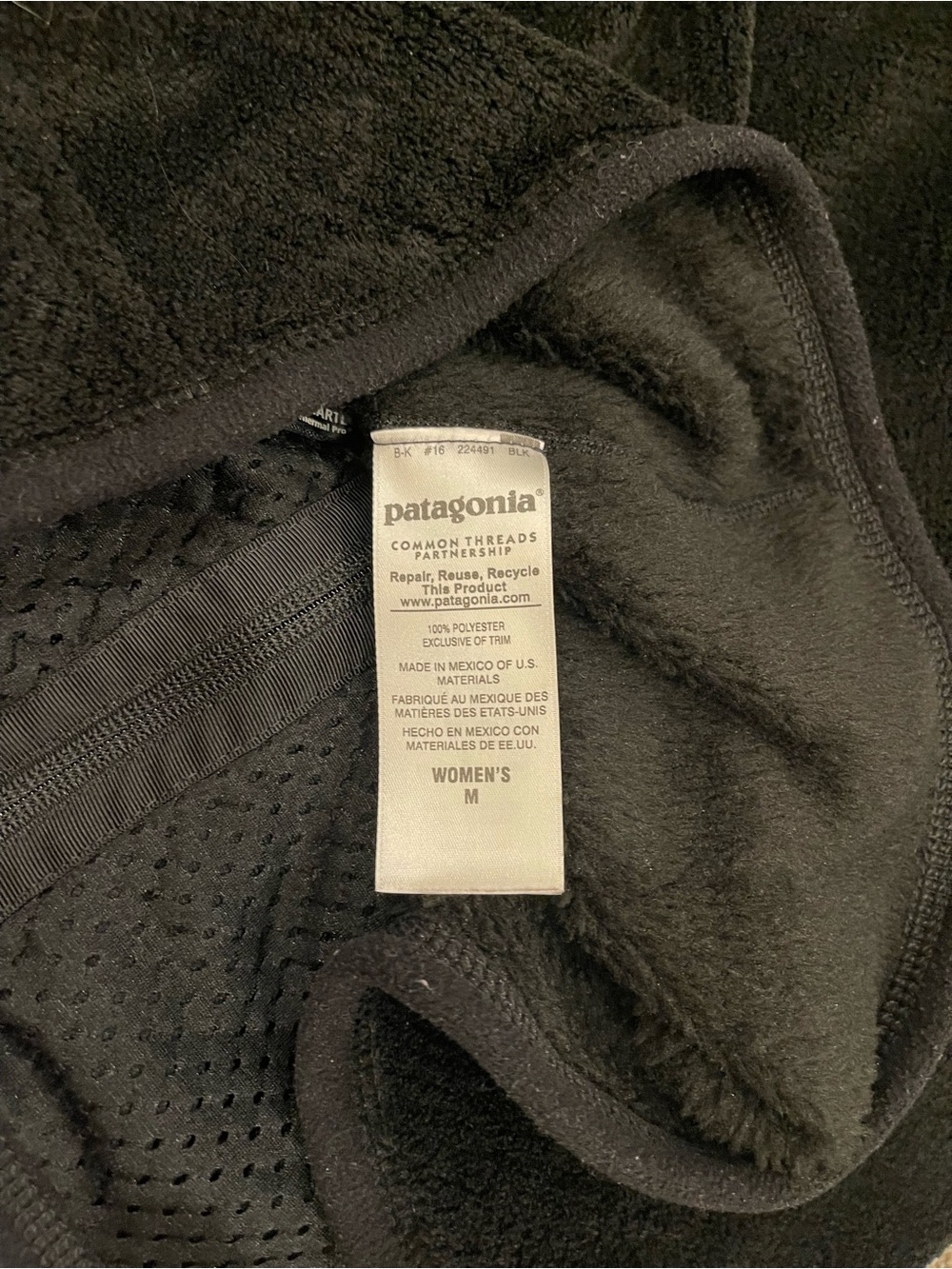 Patagonia Black Women's Re-Tool Vest Size Medium - Picture 4 of 5